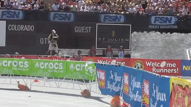 2010 Bolder Boulder - Mamita Daska's winning finish смотреть онлайн