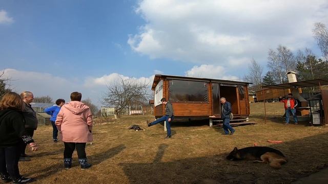 Любимая дача. Вылет на день. смотреть онлайн