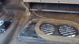 Установка магнитолы и динамиков в трактор МТЗ 82.1