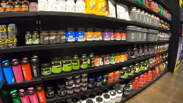 Магазин GO Sport Dubai, Mall of the Emirates, Дубай, 4K смотреть онлайн