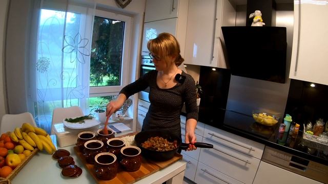 Жаркое в горшочках с крышкой из теста.Kartoffeln Mit Fleisch . Когда не путешествуем, тогда готовим