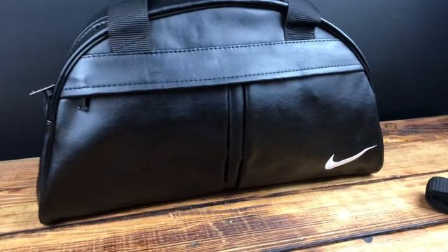 Сумка спортивная Nike смотреть онлайн