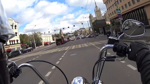 Мотопутешествие в Россию.Часть 5. Москва смотреть онлайн