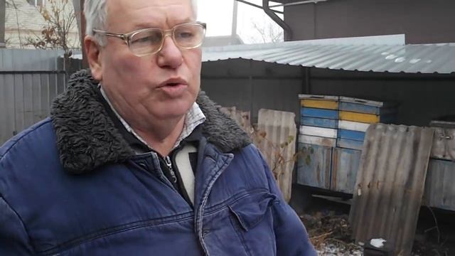 Советы опытного пчеловода. В гостях у Анатолия Андреевича. смотреть онлайн