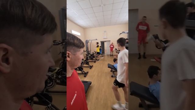 Силовая тренировка команды КУЗБАСС-СШОР ??? смотреть онлайн