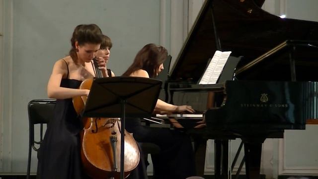 Ludwig van. Beethoven - Cello Sonata No.2, Op.5 No.2, G Moll, I. Adagio part 2 смотреть онлайн