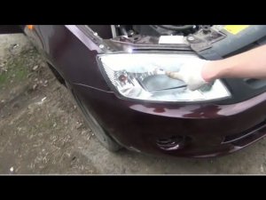Замена лампы ближнего дальнего света H4 на ВАЗ - Lada Granta