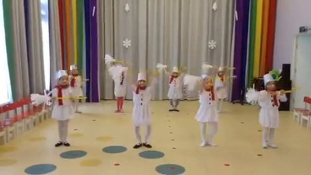 Танец снеговиков смотреть онлайн