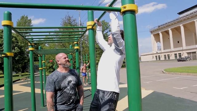 Страна Героев • Fight Nights с Сергеем Бадюком смотреть онлайн