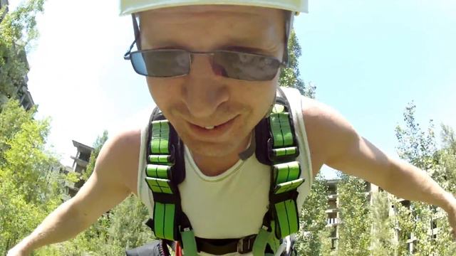 8 ПОВЕРХ Прыжки с веревкой в Макеевке 8 июня 2014 1 смотреть онлайн