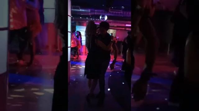 22 07 09 я и Света Казань Люди Киз кизомба смотреть онлайн