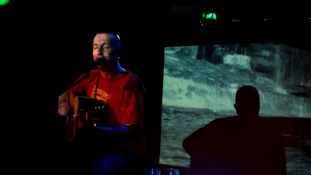 Алексей ППР Румянцев - Дерево (cover Кино) Владивосток, 18.04.2015 смотреть онлайн