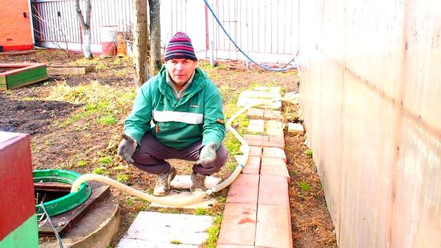 ВЫГРЕБНАЯ ЯМА/Как СЭКОНОМИТЬ на МАШИНЕ/ЧАСТНЫЙ ДОМ на ДАЧНОМ участке/ #DED #YTB #RUS смотреть онлайн