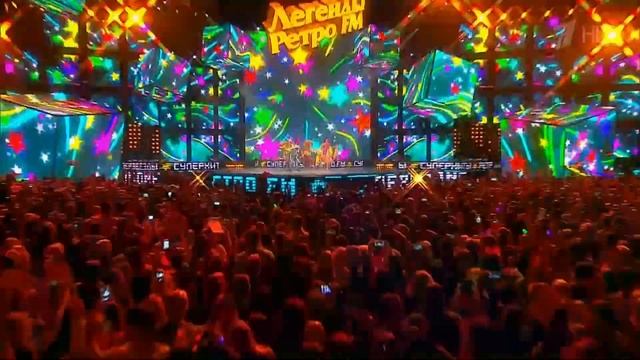 Afric Simone "Hafanana" at "Legends of Retro FM" festival in Moscow, 2016 смотреть онлайн
