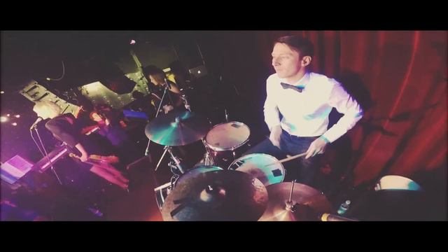 Ки? Туа! - La joie смотреть онлайн