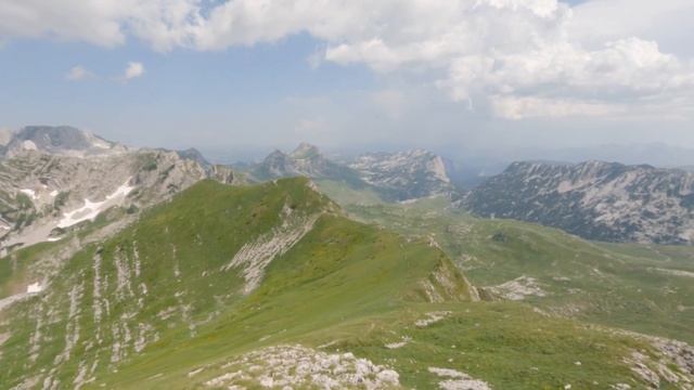 Conquer Durmitor: A 4-Day Hike Through Majestic Peaks and Breathtaking Views of Montenegro смотреть онлайн