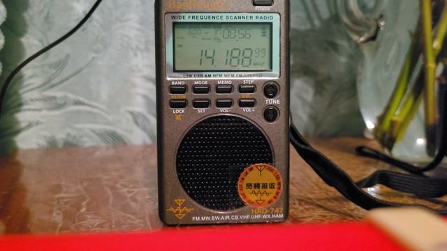 tecsun pl330 vs HanRongDa HRD-747 смотреть онлайн