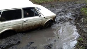 Нива 4х4 грязь