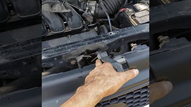 2001 Ford escape hood grill and headlight installation смотреть онлайн