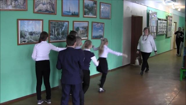 Фаменкова Валентина Анатольевна, учитель английского языка МБОУ "Славская СОШ". смотреть онлайн