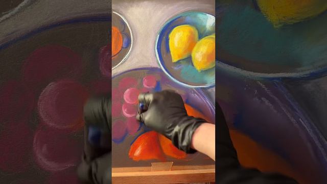 Как нарисоаать фрукты сухой пастелью. смотреть онлайн