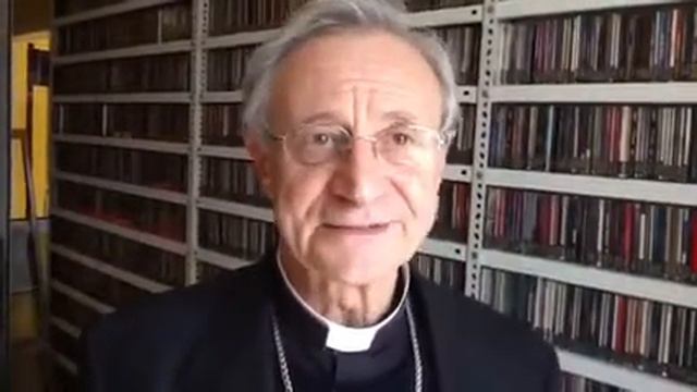Mons. Alberto Maria Careggio a Radio Onda Ligure 101 смотреть онлайн