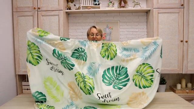 Как легко сложить простынь на резинке? смотреть онлайн