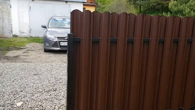 Забор из евроштакетника и сетки рабицы в Кемерово смотреть онлайн