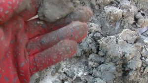 УШЛА ВОДА НА РЕКЕ И НАШЛА ЗОЛОТО. 3 КГ В ПЕСКЕ НАХОДОК ПРИШЛОСЬ КОПАТЬ ДО НОЧИ