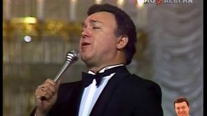 Иосиф Кобзон - Три года ты мне снилась