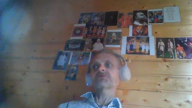 Как постоянное слушание нитья Враджа лилы приводит к эффективному воспеванию Харинамы! смотреть онлайн