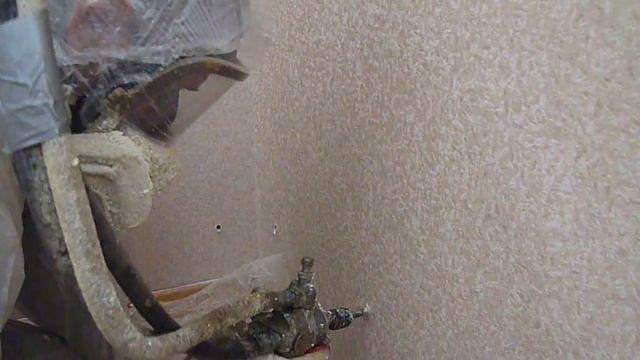 Заполнение стен пенополиуретаном (часть 4) смотреть онлайн
