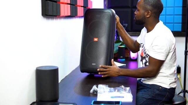 JBL Partybox 100 | With Sound Sample | First Impressions смотреть онлайн