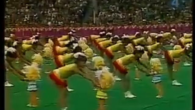 танец медвежат на откр Олимпиады в москве смотреть онлайн