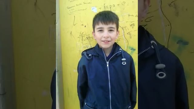 Мой друг поёт Реп про Minecraft