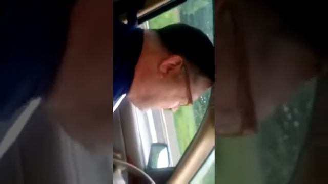 Песня в автомобиле смотреть онлайн