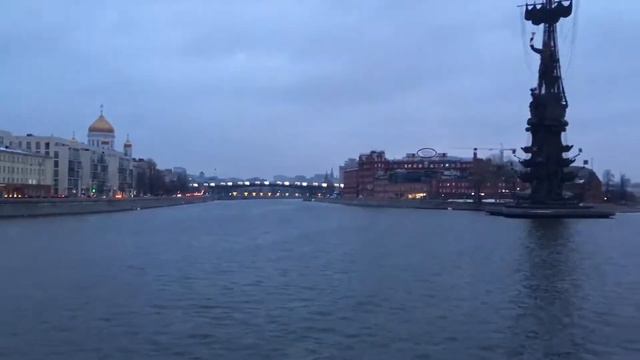 #Москва-река #Патриарший мост #ХХС смотреть онлайн