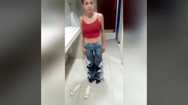 Когда очень любишь носить джинсы