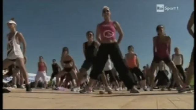 STRIKE ZONE & NATURAL MOTION & WELLFORM смотреть онлайн