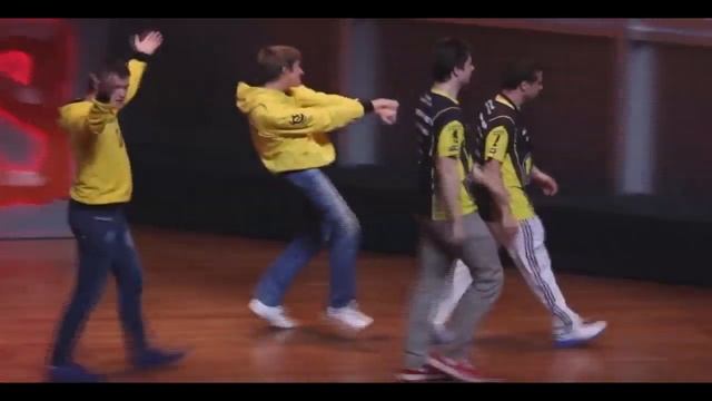 [Dendi Dancing]-Победные танцы Денди.(10 мин.) смотреть онлайн