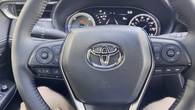 Тест-драйв Toyota Venza 2021: новая крутая Тойота Венза смотреть онлайн