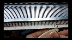 Как я вяжу накладной карман на вязальной машине.