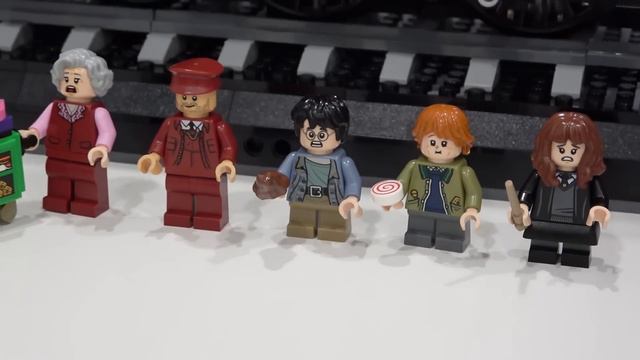 LEGO Harry Potter Hogwarts Express 76405 Detailed Review смотреть онлайн
