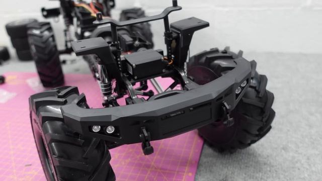 I Built an Epic RC Mega Truck! (Mud Bogger) смотреть онлайн