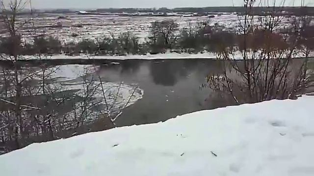 Ледоход на Днепре смотреть онлайн