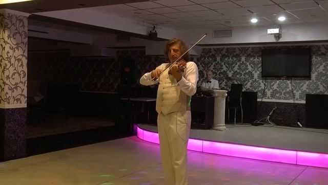 Фрагмент выступления скрипача-виртуоза Вардана Маркоса