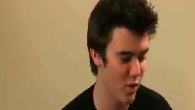 Interview Cameron Bright (Alec in New Moon) To andPoP смотреть онлайн