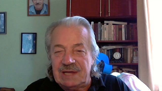 Просто анекдот.Сталин,Брежнев у Ленина в Мавзолее.О пенсиях. смотреть онлайн