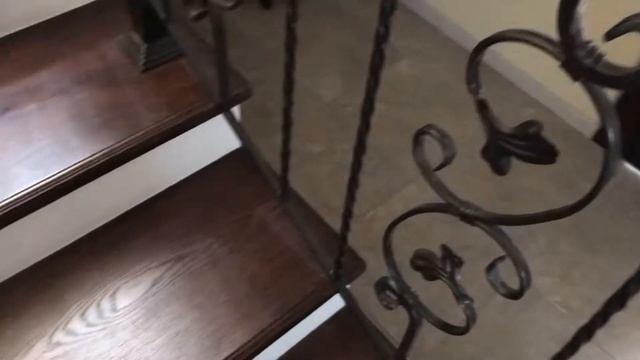 Дубовые ступени и плинтус на бетонной лестнице своими руками смотреть онлайн