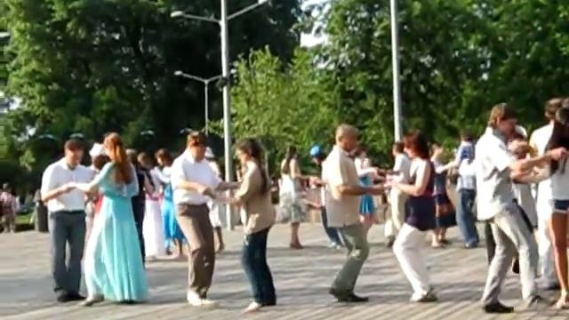 Москва, июнь 2014, танцы 3 смотреть онлайн